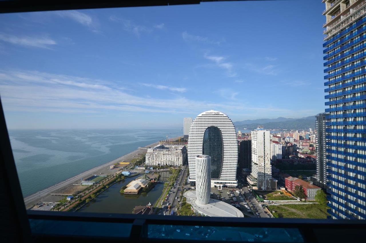 Orbi City Twins Tower Batumi Exterior foto