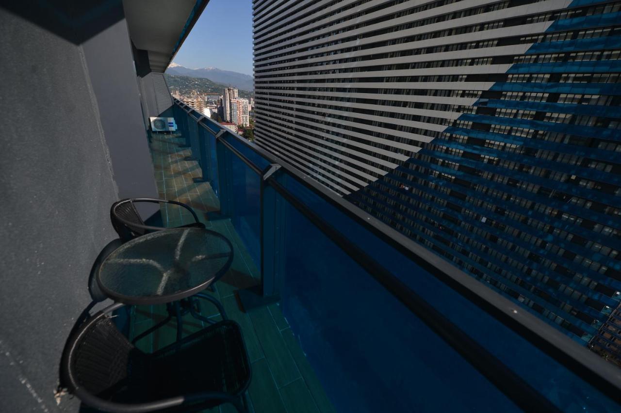 Orbi City Twins Tower Batumi Exterior foto